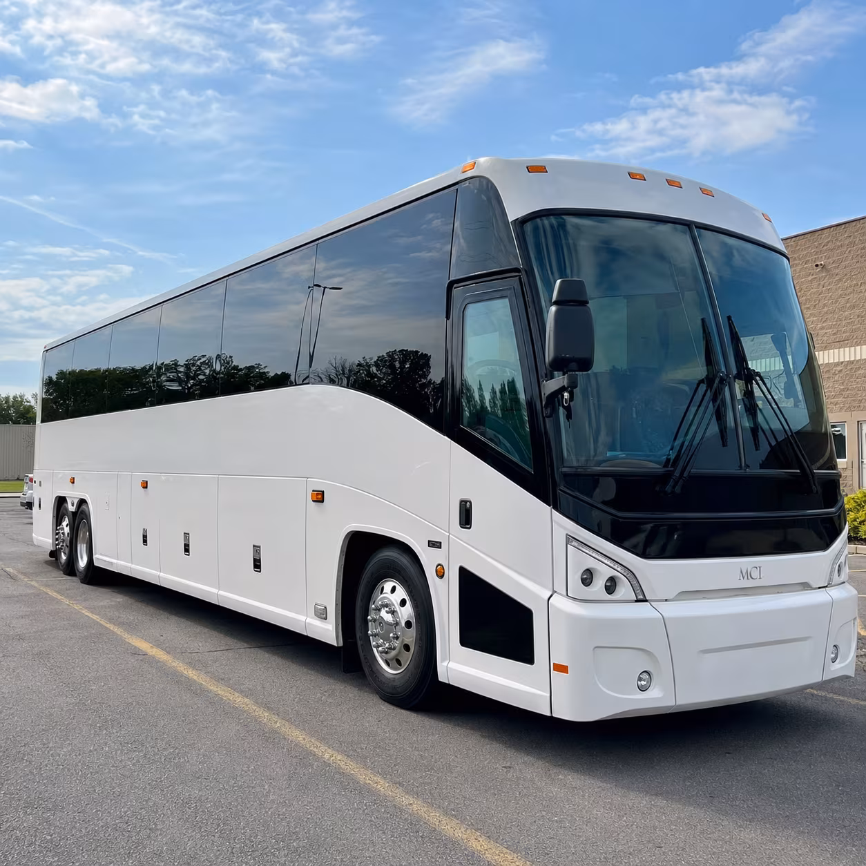 corporate event shuttles at eastern michigan university and the american center for mobility