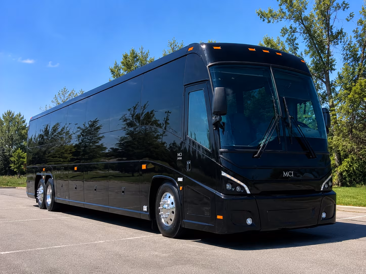 paw paw wine country group transportation from ypsilanti