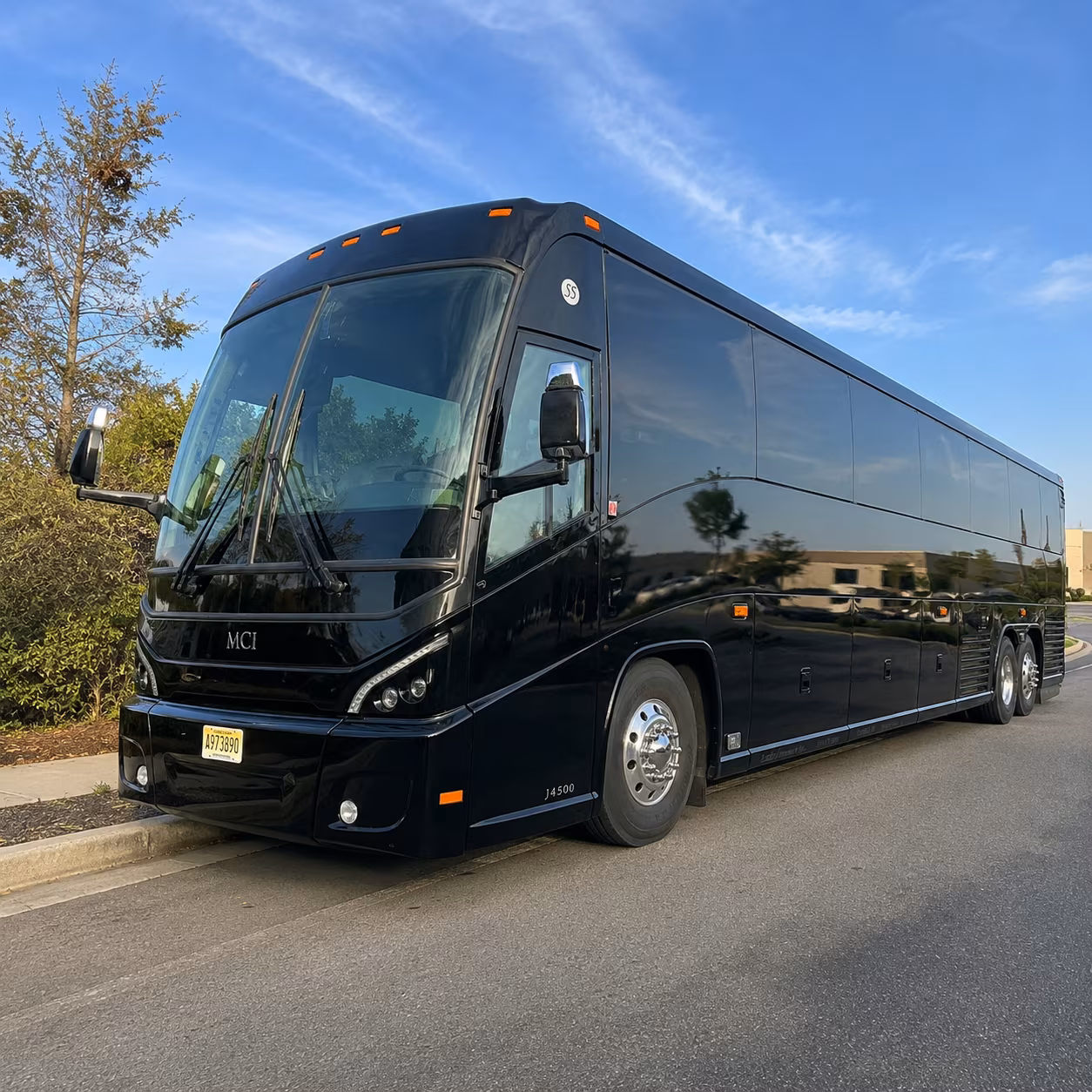 spartan stadium and big ten away game charter buses