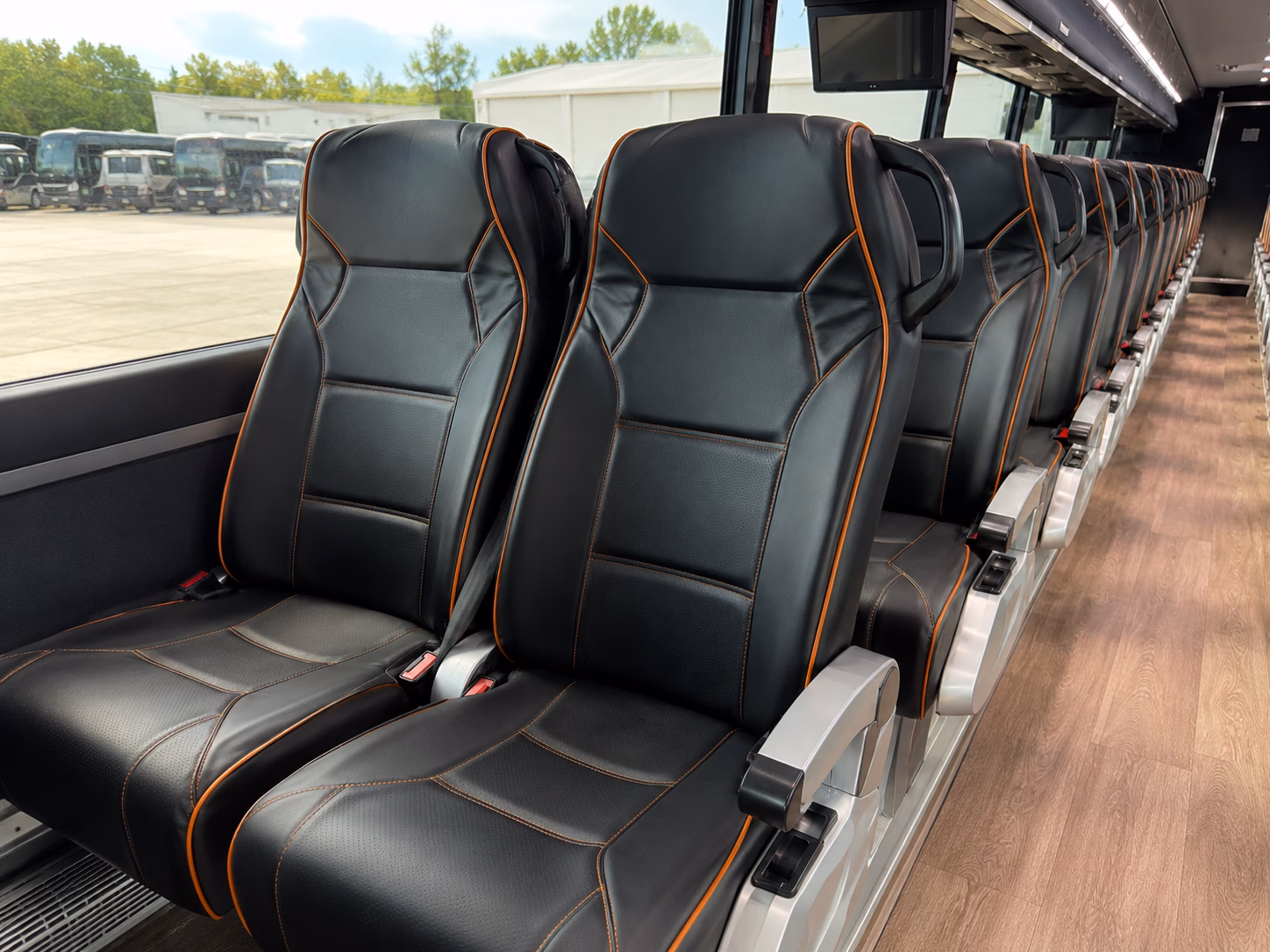 we help you compare buses for northern michigan winery trips