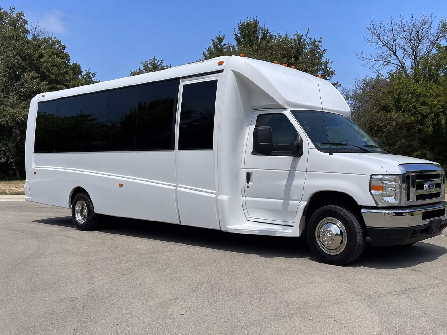 ypsilanti party bus booking step 1